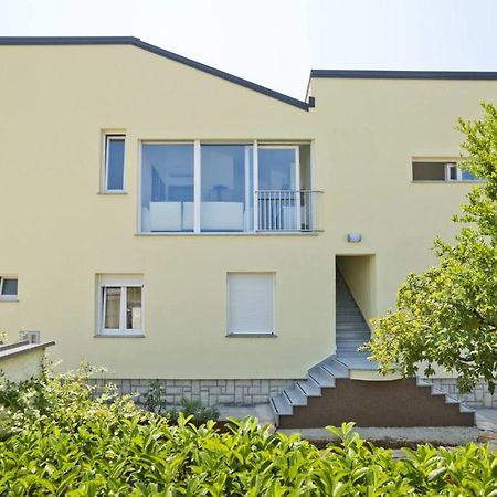 Apartments Neno Умаг Стая снимка