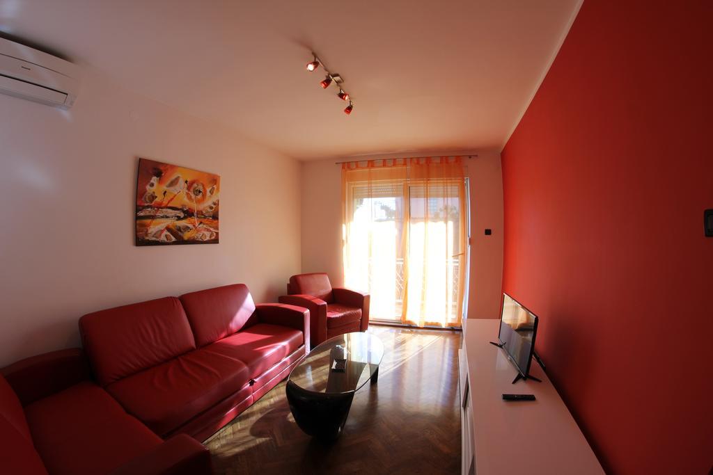 Apartments Neno Умаг Екстериор снимка